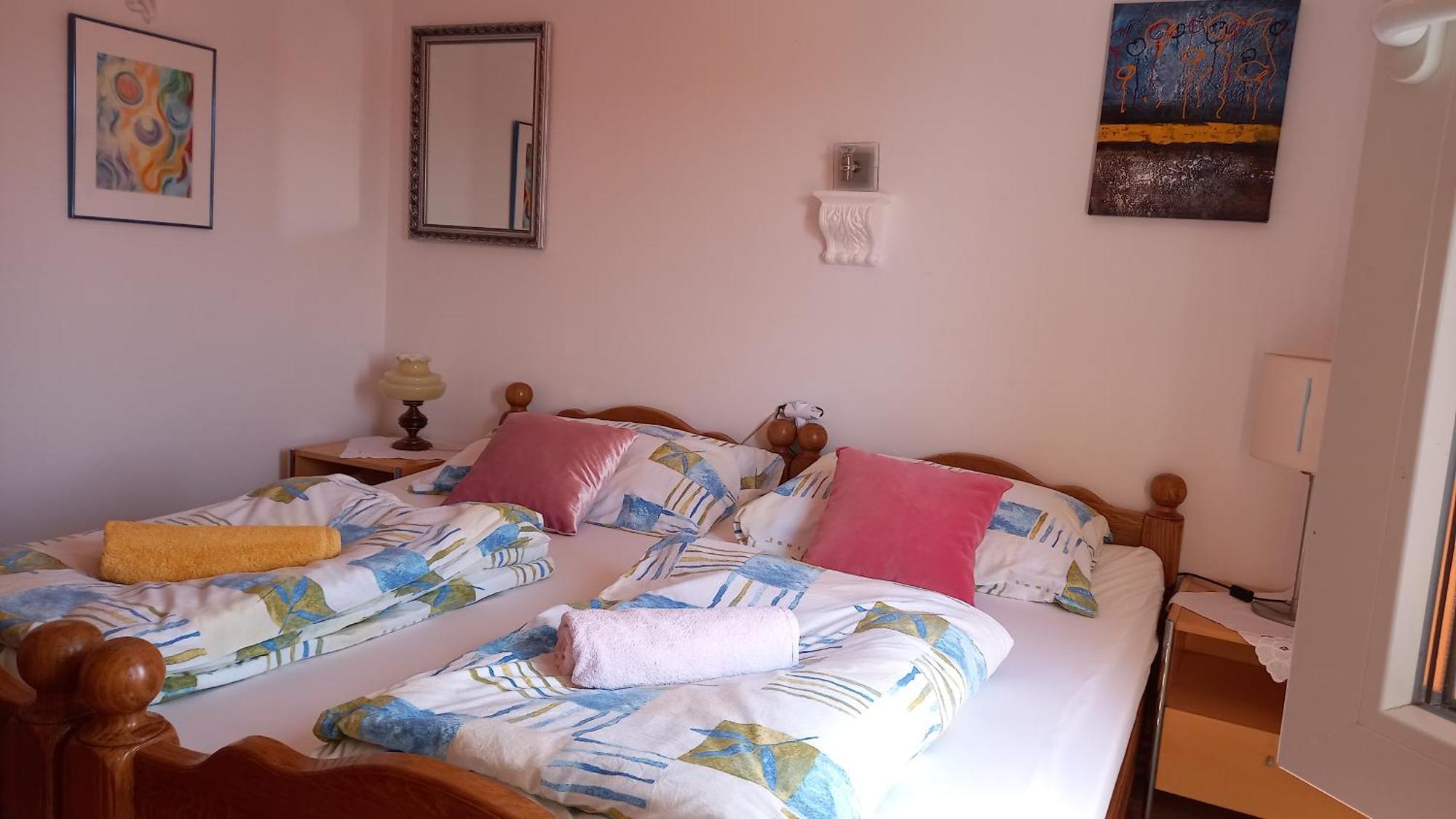 D,Apartman Омишаль Экстерьер фото